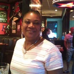 Meet your Posher, Vee